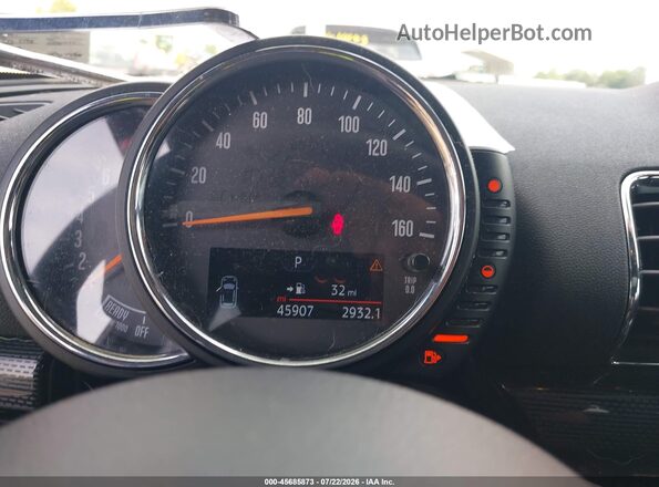 WMWLU1C3XH2F28514 2017 MINI CLUBMAN Серый 