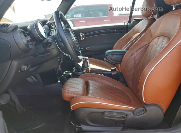 WMWWG5C3XH3C20409 2017 MINI COOPER Charcoal Front interior view