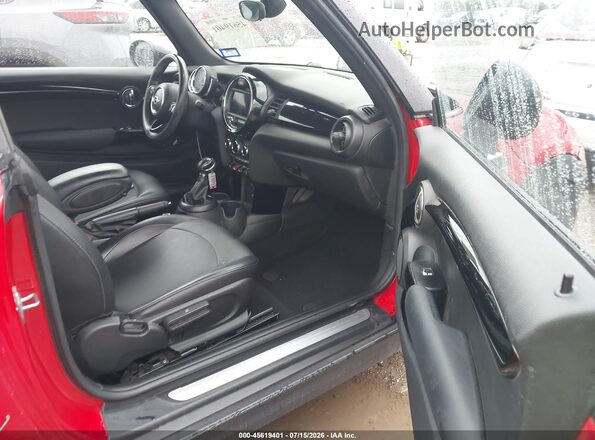 WMWWG5C52K3F79715 2019 MINI CONVERTIBLE Red Front interior view