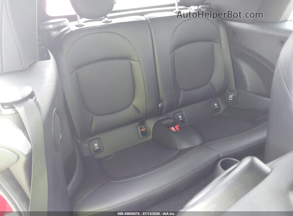 WMWWG9C56J3E38989 2018 MINI CONVERTIBLE Красный Вид наклейки с VIN-кодом