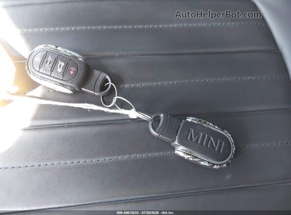 WMWXJ1C00N2R56245 2022 MINI CLUBMAN Brown წინა პანელის ხედი