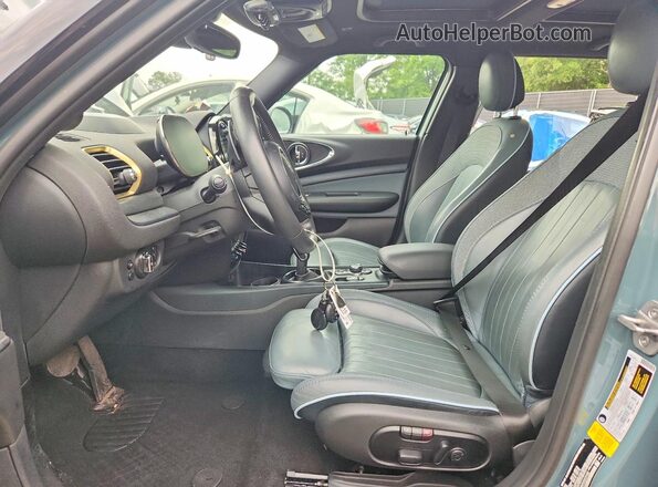 WMWXJ1C05P2S53100 2023 MINI COOPER Blue Vista interior delantera