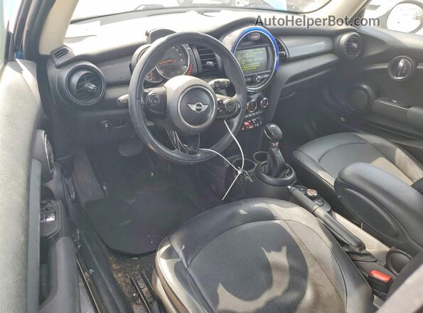 WMWXP5C37H2F60935 2017 MINI COOPER Blue Вид панелі приладів
