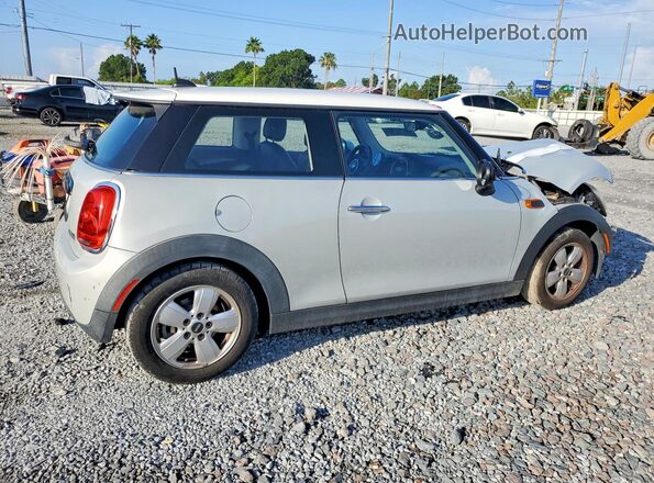 WMWXP5C55G2D13476 2016 MINI COOPER Silver უკანა მარჯვენა