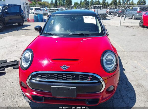 WMWXR5C00L2M12146 2020 MINI HARDTOP Красный Вид задней части салона
