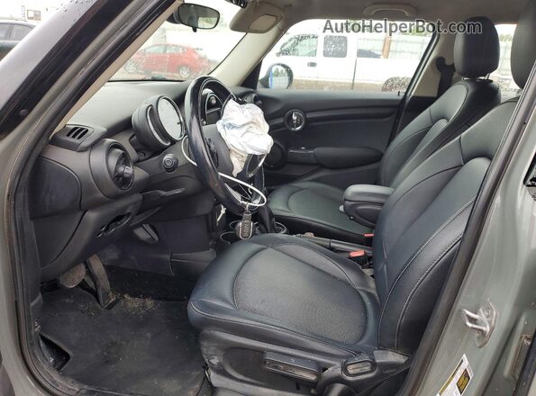 WMWXU1C56J2F81526 2018 MINI COOPER Gray Вид салону спереду