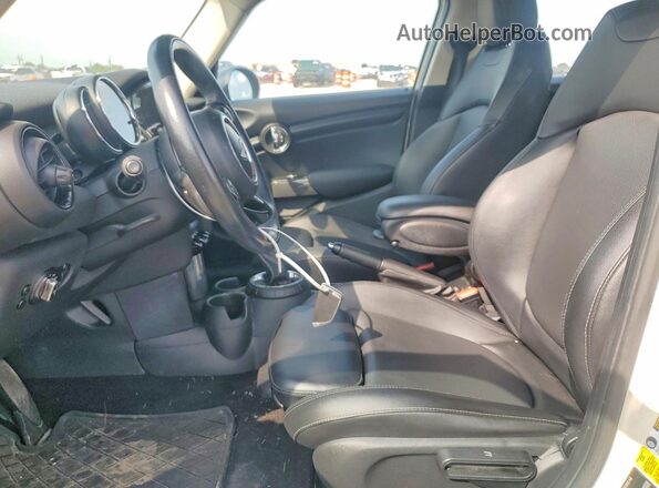 WMWXU1C5XG2D12096 2016 MINI COOPER Cream Front interior view