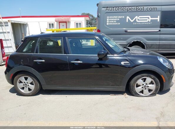 WMWXU7C05M2N74754 2021 MINI HARDTOP Black Widok wnętrza z tyłu