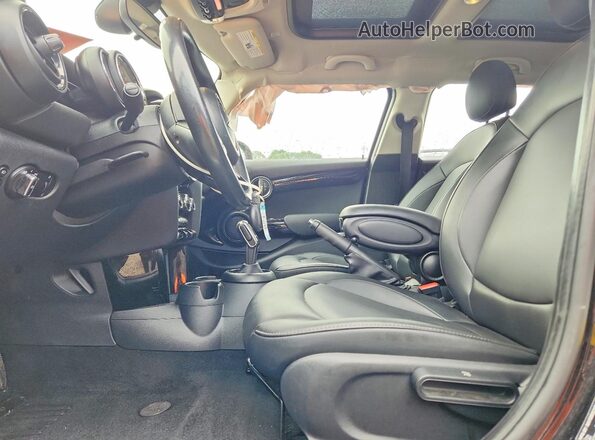 WMWXU7C0XL2M31913 2020 MINI COOPER Black Front interior view