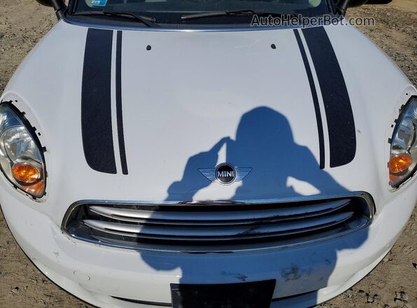 WMWZB3C59GWR47973 2016 MINI COOPER White Rear interior view