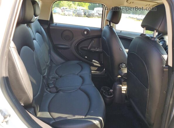 WMWZB3C59GWR47973 2016 MINI COOPER White Rear seats view