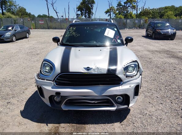 WMZ23BR08M3N19218 2021 MINI COUNTRYMAN Серебряный Вид задней части салона
