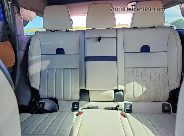WMZ23GA01S7P94282 2025 MINI COUNTRYMAN Blue Rear seats view