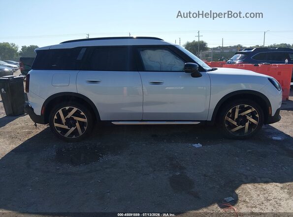 WMZ23GA03T7T98565 2026 MINI COUNTRYMAN White Вид щитка приладів