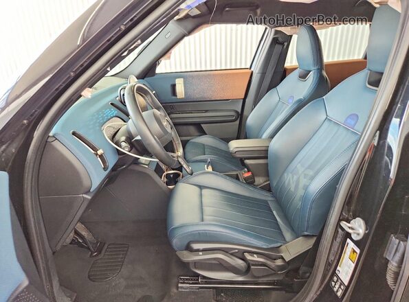 WMZ23GA04S7S18542 2025 MINI COUNTRYMAN Black Vista interior delantera