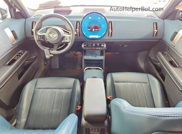 WMZ23GA04S7S18542 2025 MINI COUNTRYMAN Black Vista del salpicadero