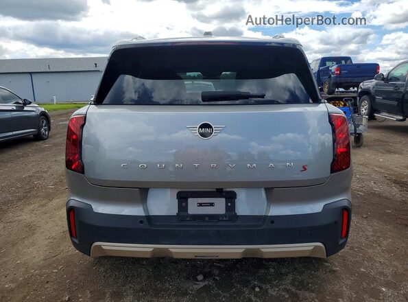 WMZ23GA05S7P78912 2025 MINI COUNTRYMAN Silver Vista trasera