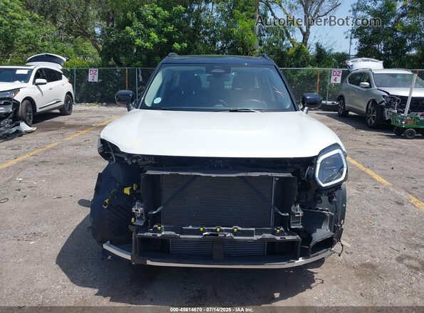 WMZ23GA07S7S16333 2025 MINI COUNTRYMAN White Դիմացի տեսք