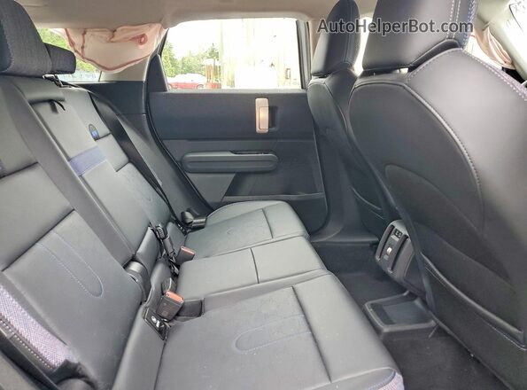 WMZ23GA07S7S43757 2025 MINI COUNTRYMAN Серебряный Вид задних сидений