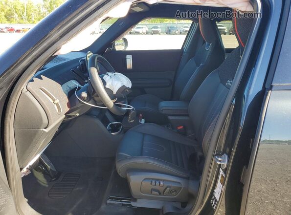 WMZ33GA04S7T70471 2025 MINI COUNTRYMAN Gray Вид салону спереду