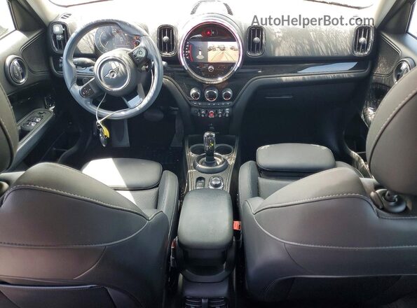 WMZ53BR01R3R42419 2024 MINI COOPER Black Առջևի վահանակի տեսք
