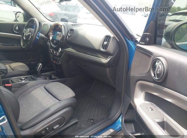 WMZ83BR06P3P69443 2023 MINI COUNTRYMAN Blue Front interior view