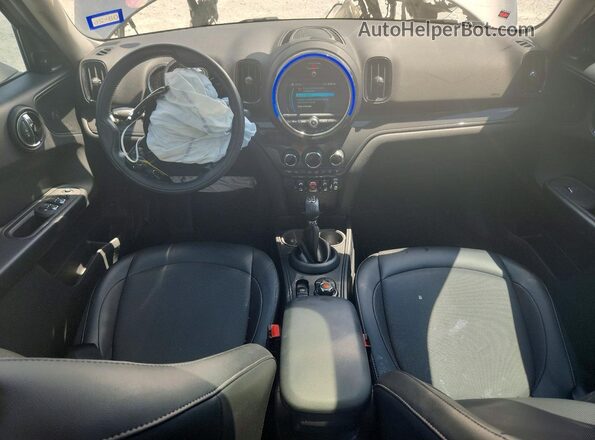 WMZYS7C37J3E08686 2018 MINI COOPER Gray Առջևի վահանակի տեսք