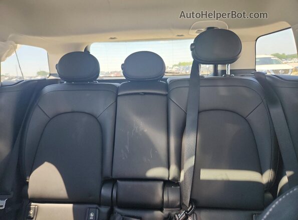WMZYS7C37J3E08686 2018 MINI COOPER Gray Հետևի նստատեղերի տեսք