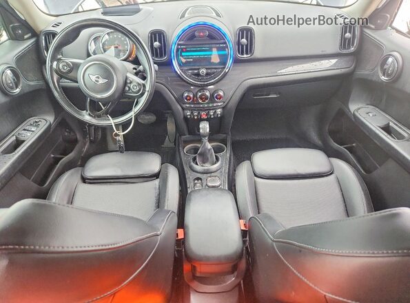 WMZYS7C38J3E07854 2018 MINI COOPER Blue Առջևի վահանակի տեսք