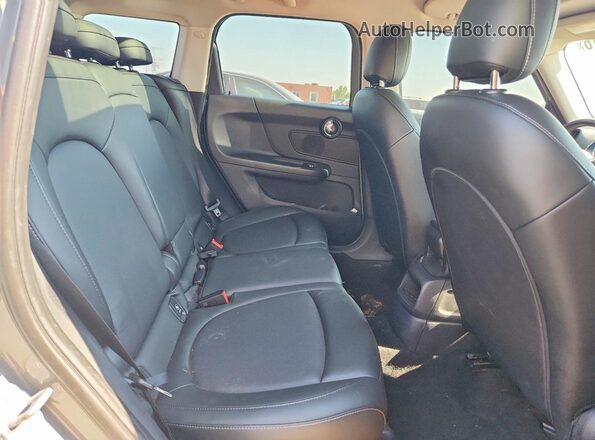 WMZYS7C52K3F45926 2019 MINI COOPER Gray Հետևի նստատեղերի տեսք