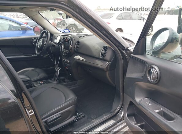 WMZYS7C59K3F46152 2019 MINI COUNTRYMAN Black Front interior view
