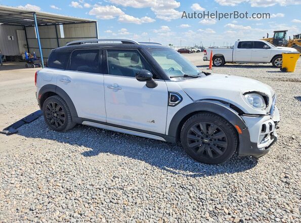 WMZYT5C31H3D81366 2017 MINI COOPER White Front right
