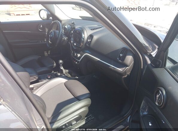 WMZYT5C32J3E69283 2018 MINI COUNTRYMAN Gray Вид салону спереду