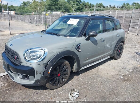 WMZYT5C36H3E18816 2017 MINI COUNTRYMAN Gray Widok z przodu