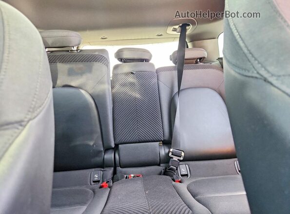 WMZYT5C37H3B67109 2017 MINI COOPER Black Vista de los asientos traseros
