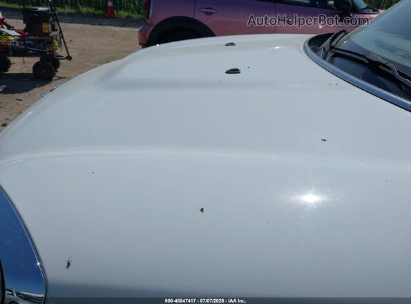 WMZYW5C03L3L14626 2020 MINI COUNTRYMAN White Vista frontal