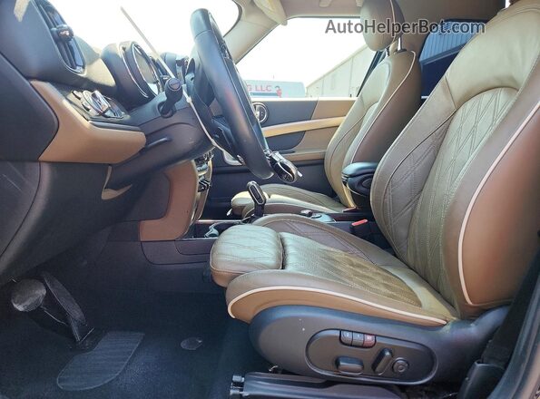 WMZYX1C05L3L97272 2020 MINI COOPER Blue Front interior view