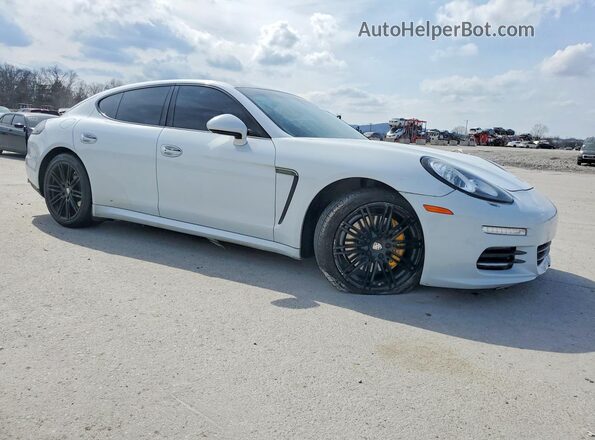 WP0AA2A70GL004471 2016 PORSCHE PANAMERA White Front right