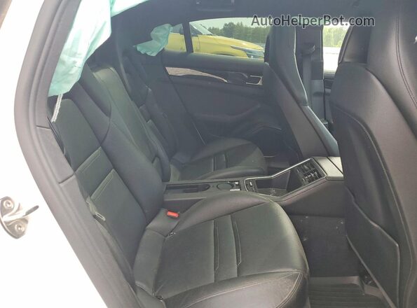 WP0AA2A71JL100522 2018 PORSCHE PANAMERA Белый Вид задних сидений