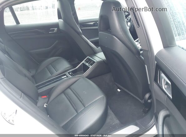 WP0AA2A75JL113449 2018 PORSCHE PANAMERA Белый Вид наклейки с VIN-кодом
