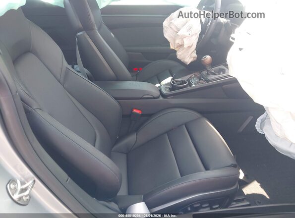 WP0AA2A90TS206843 2026 PORSCHE 911 Серебряный Вид салона спереди