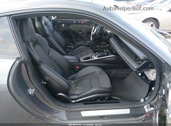 WP0AA2A93LS206092 2020 PORSCHE 911 Gray Front interior view