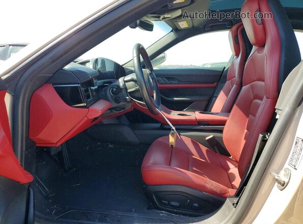WP0AA2Y10RSA10817 2024 PORSCHE TAYCAN Beige Սալոնի դիմացի տեսք