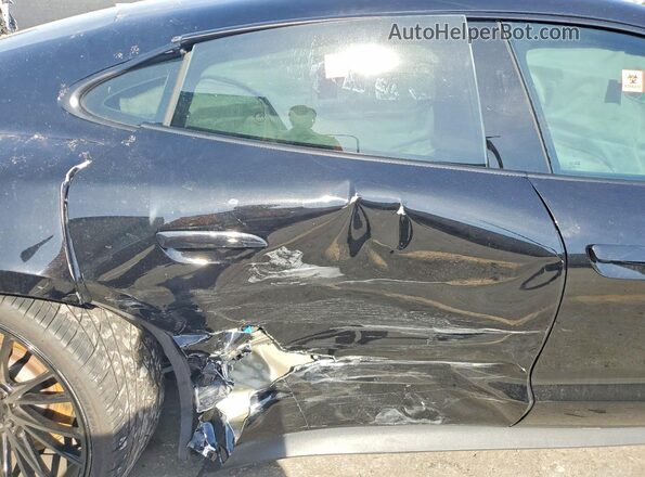 WP0AA2Y16NSA10976 2022 PORSCHE TAYCAN Black Հետևի նստատեղերի տեսք