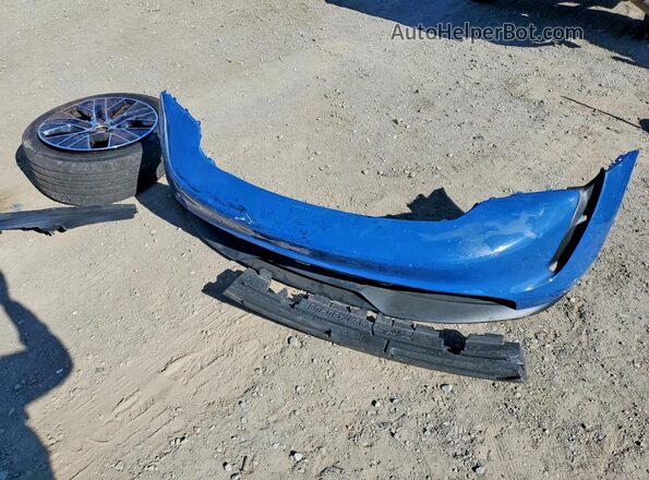 WP0AA2Y19PSA12658 2023 PORSCHE TAYCAN Blue Engine compartment view