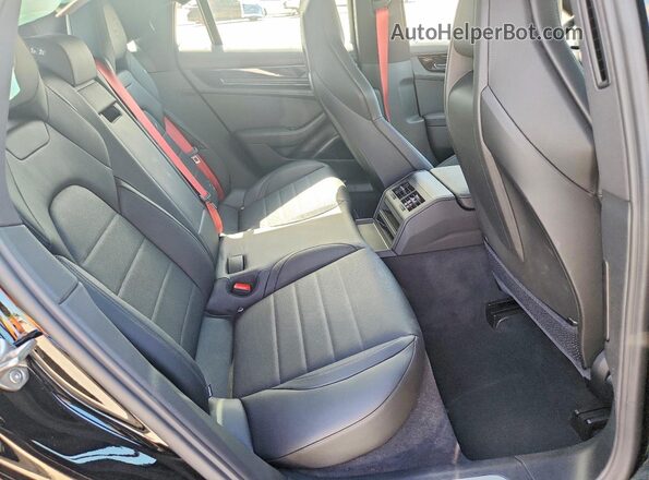 WP0AA2YA1TL004829 2026 PORSCHE PANAMERA Black Հետևի նստատեղերի տեսք