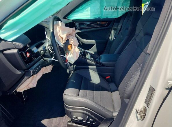 WP0AA2YA8SL011808 2025 PORSCHE PANAMERA Белый Вид салона спереди