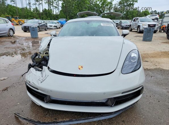 WP0AB2A8XJS278568 2018 PORSCHE CAYMAN Silver Front view
