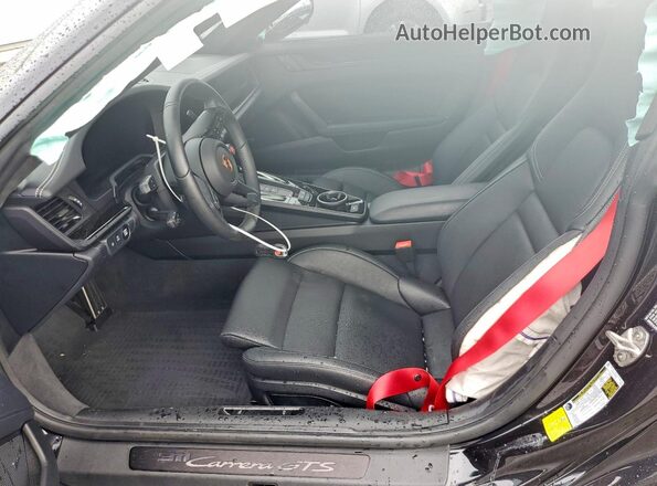 WP0AB2A98TS225444 2026 PORSCHE 911 Black Vista interior delantera