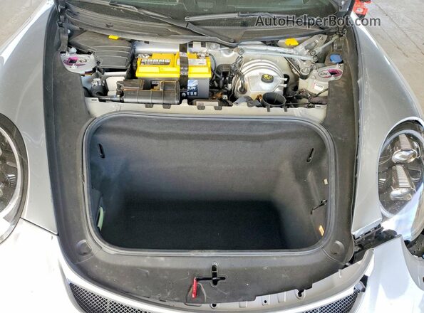 WP0AC2A93JS175918 2018 PORSCHE 911 Silver უკანა სალონის ხედი